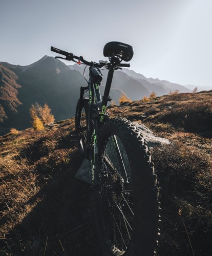 Mountainbike-Tour in der Berglandschaft von Filzmoos  © unsplash